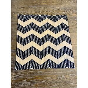 NWT POTTERY BARN Embroidered Linen Cotton Pillow Cover Beige Blue 18x18